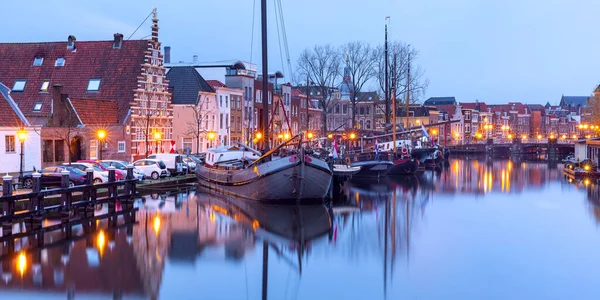 Leiden canal Galgewater — 图库照片