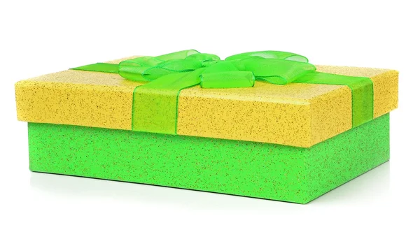 En grön och gul presentförpackning — Stockfoto