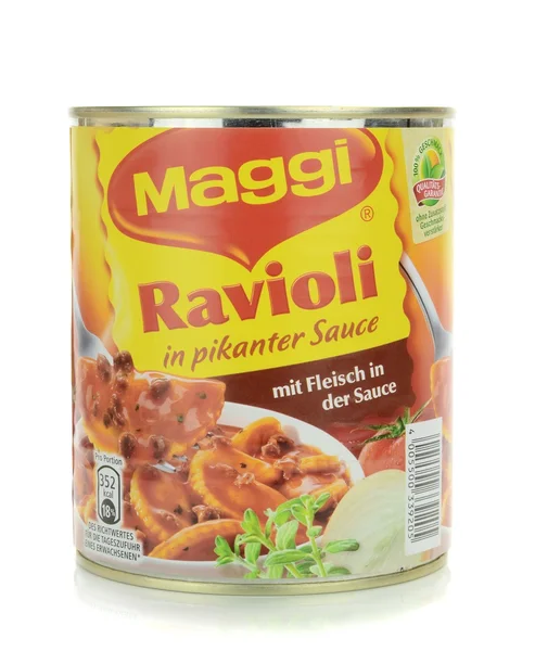 A tin can of Maggi ravioli — Stock Photo, Image