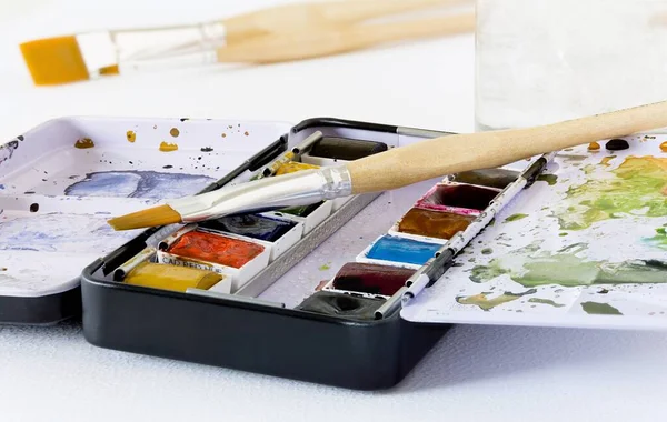 Konstnärens Metall Kompakt Resa Färg Tenn Med Akvarell Färger Och — Stockfoto