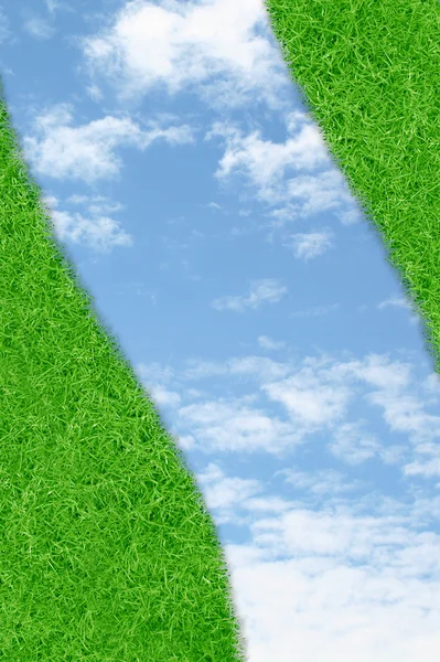 Kromme groen gras hemel — Stockfoto