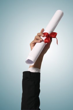 diploma met een rood lint