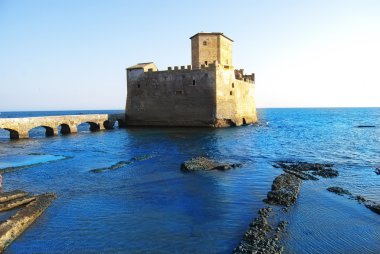 sturatorre tarihi kale bir