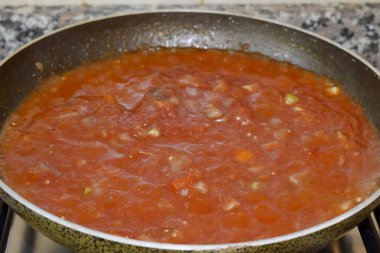 domates sosu