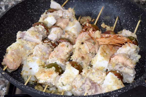 신선한 생선 케밥 — 스톡 사진