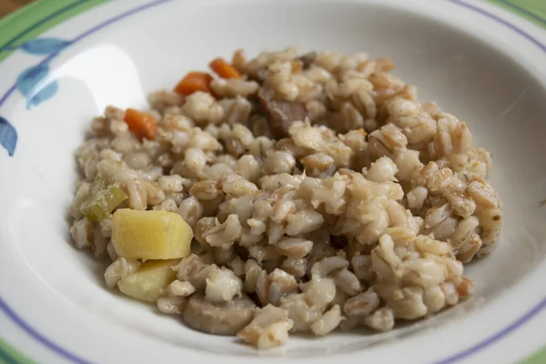 Zuppa Farro Con Mix Verdure Patate — Foto Stock