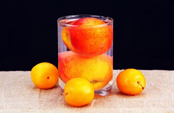 Compote of peaches — Stock Photo, Image