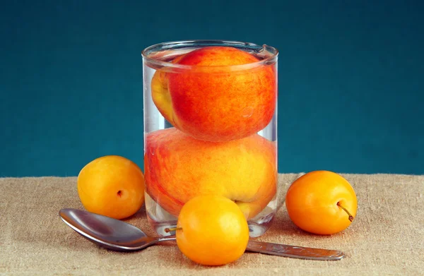 Compote of peaches — Stock Photo, Image