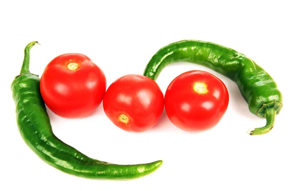Grön paprika och röda tomater. — Stockfoto