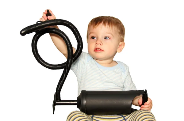 Menino com um grande brinquedo . — Fotografia de Stock