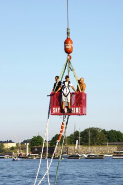 Vinç dan bungee jumping