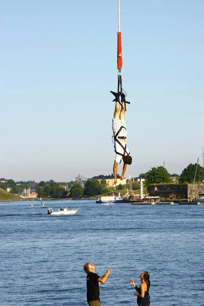 Vinç dan bungee jumping