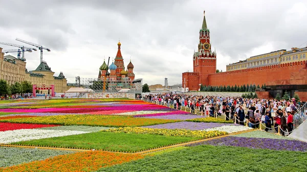 모스크바의 붉은 광장에서 꽃 축제 — 스톡 사진