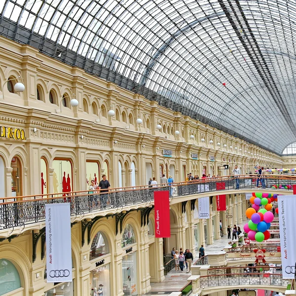 Inside the GUM department store — Stock Photo, Image