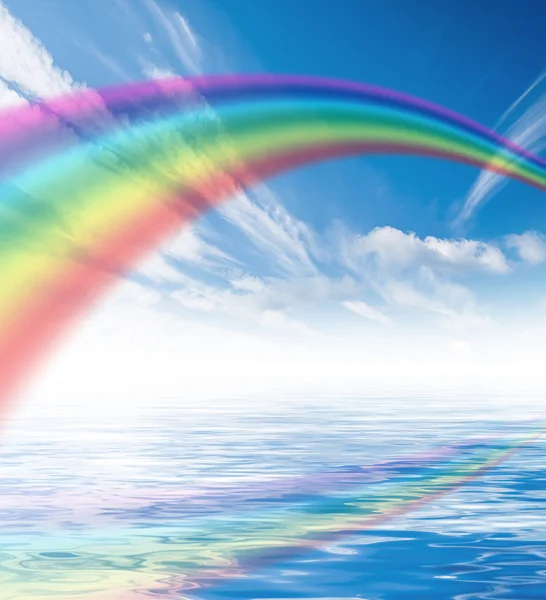 Himmel mit Regenbogen — Stockfoto
