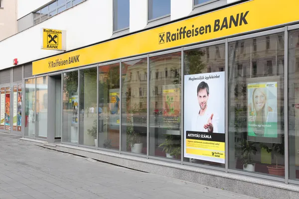 Banco Raiffeisen — Foto de Stock