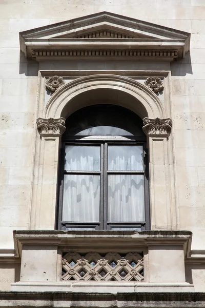 Londýnské okno — Stock fotografie