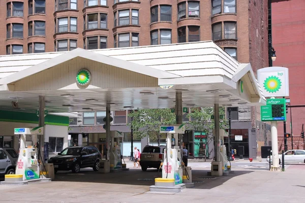 Chicago - BP gas station — Stock Photo, Image