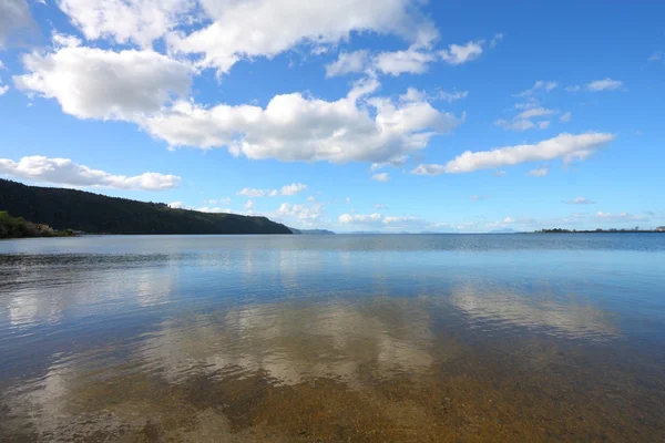 Jezioro taupo, Nowa Zelandia — Zdjęcie stockowe