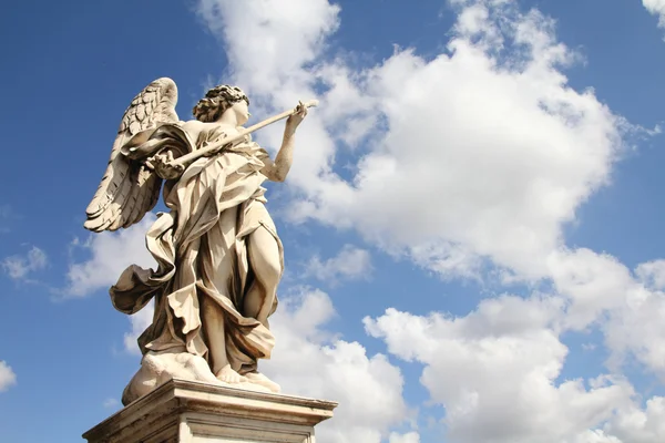 Angel sculpture in Rome — Stock Photo, Image