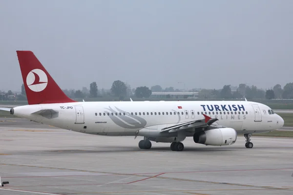 Tureckie linie lotnicze — Zdjęcie stockowe