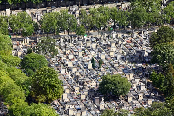 Paris - Cemitério Montparnasse — Fotografia de Stock