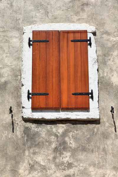 Staré okno v Chorvatsku — Stock fotografie