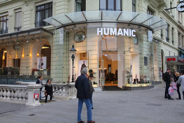 Tienda de zapatos Humanic —  Fotos de Stock
