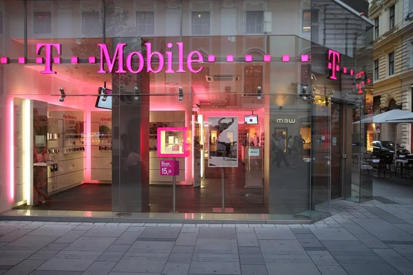 T-Mobile — стокове фото