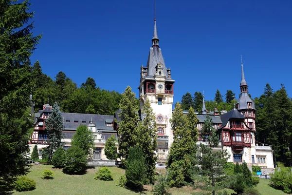 Castillo en Rumania — Foto de Stock