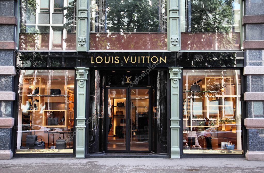 Louis Vuitton – Stock Editorial Photo © tupungato #30236159