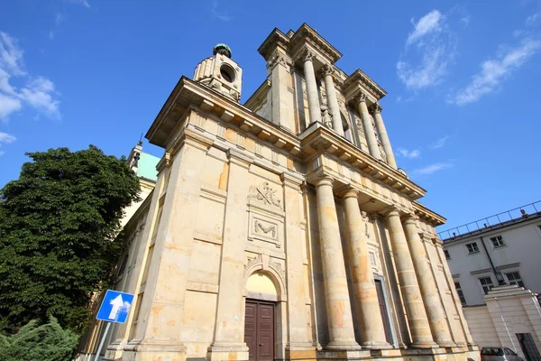 Warszawa - carmelite church — Stockfoto