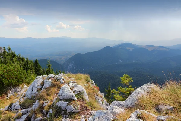 Rumänien berg — Stockfoto