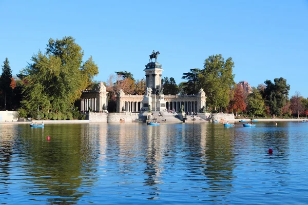 Madrid - retiro Parkı — Stok fotoğraf