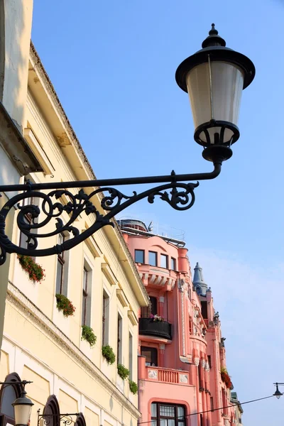 Alte Mehrfamilienhäuser. Debrecen, Ungarn — Stockfoto