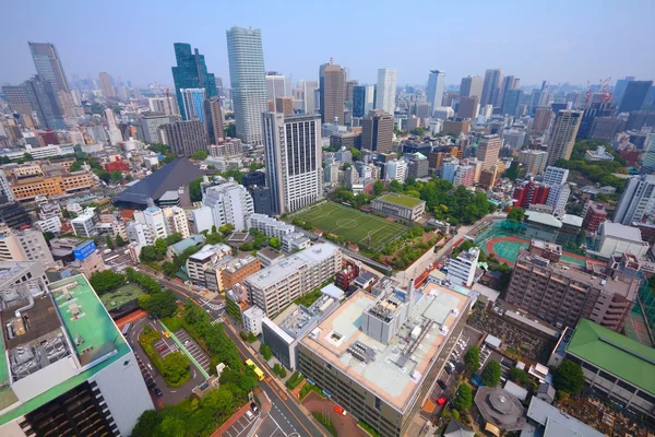 Městské architektury pohled na května 10, 2012 v Tokiu, Japonsko. — Stock fotografie