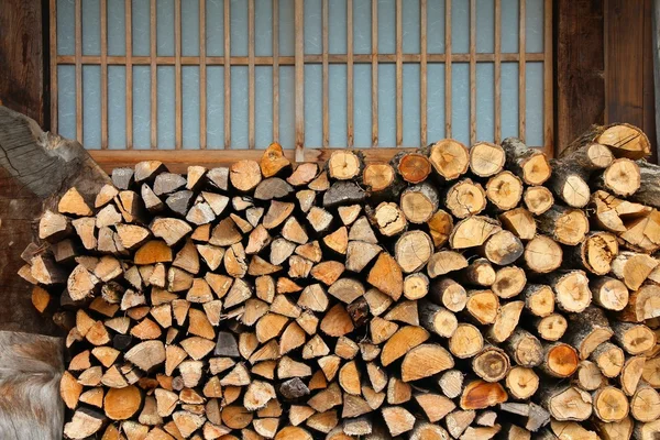 Japan - firewood in Shirakawa-Go — Stock Photo, Image