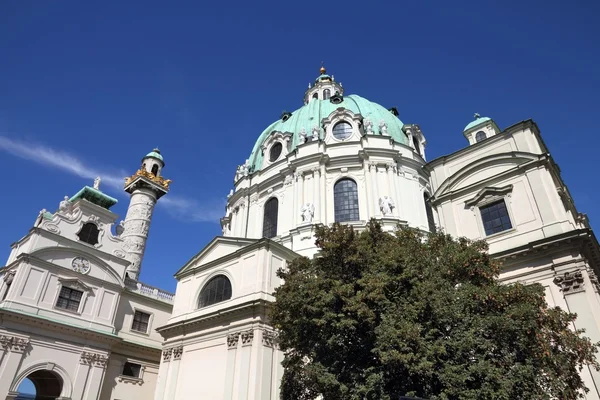 维也纳-karlskirche — 图库照片