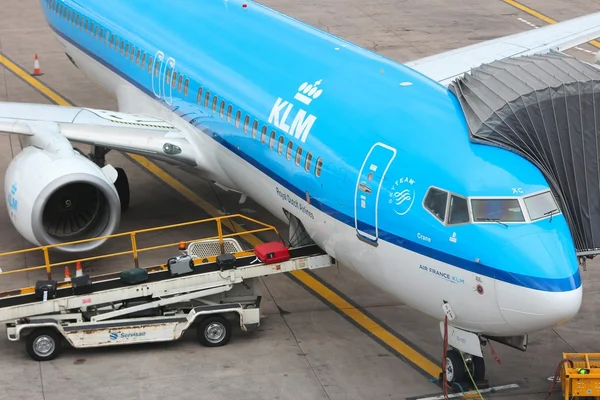 Boeing 737 NG компании KLM — стоковое фото
