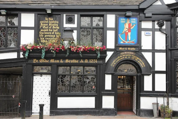 Velho pub na Inglaterra — Fotografia de Stock