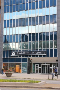 Doğu-Batı Üniversitesi