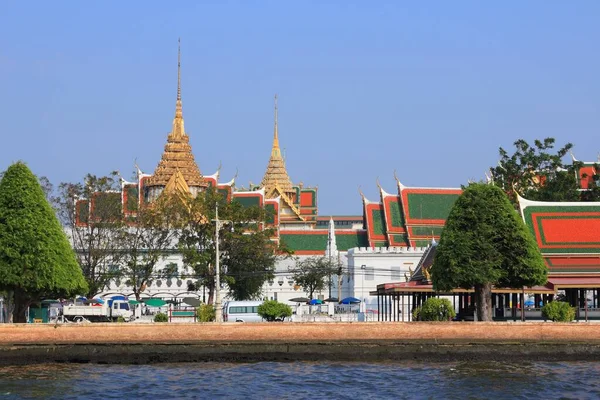 Thajská Památka Grand Palace Bangkoku Thajsko Spatřen Řeky Chao Phraya — Stock fotografie