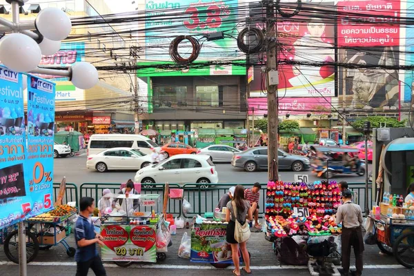 Bangkok Thailand December 2013 People Drive Traffic Jam Bangkok Bangkok — Stock Photo, Image