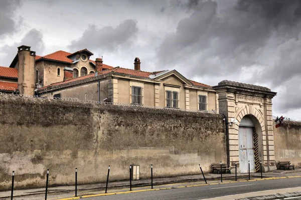 フランスの刑務所 カルカソンヌのアウデ刑務所 — ストック写真