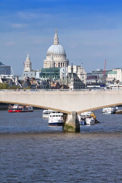 Londra Regno Unito Skyline Con Fiume Tamigi Ponte Waterloo — Foto Stock
