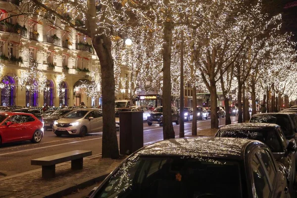 Paris França Dezembro 2019 Decorações Natal Avenida Montaigne Paris França — Fotografia de Stock