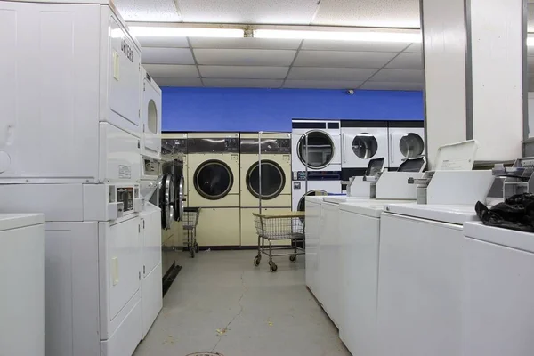 American Laundromat Generic Self Service Laundromat United States — Stock Photo, Image