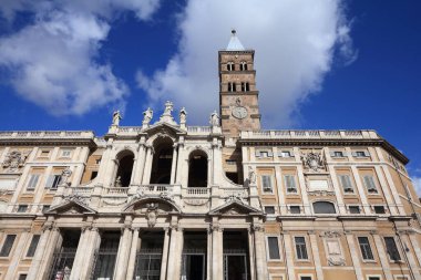 İtalya 'nın Esquilino bölgesindeki Santa Maria Maggiore Bazilikası. İtalyan simgesi.