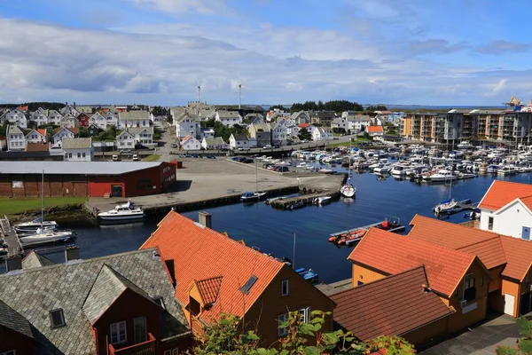 Città Haugesund Norvegia Vista Estiva Delle Barche Nel Distretto Haugaland — Foto Stock