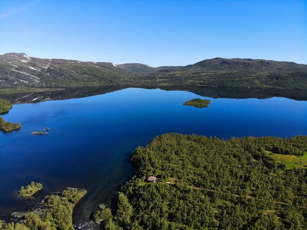Norja Maisema Drone Näkymä Setesdaleenin Laakso Lähellä Hovdenia Sessvatnet Järvi — kuvapankkivalokuva